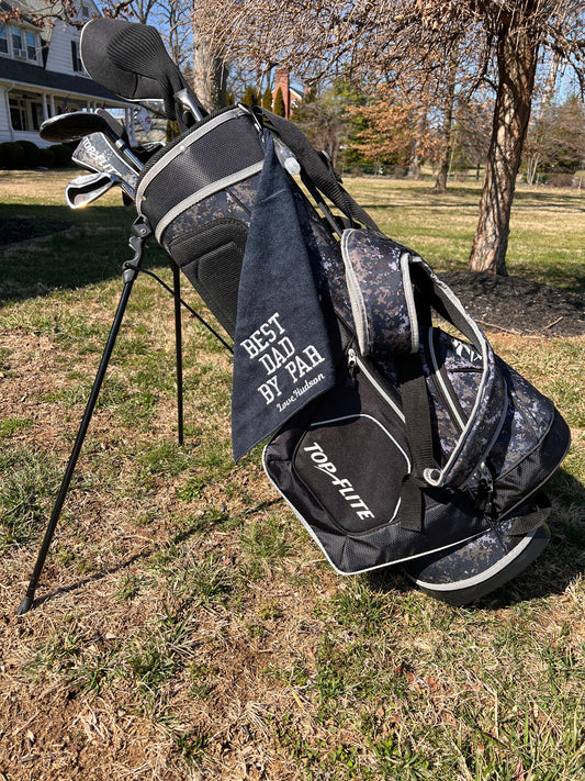 Best Dad by Par embroidered golf towel