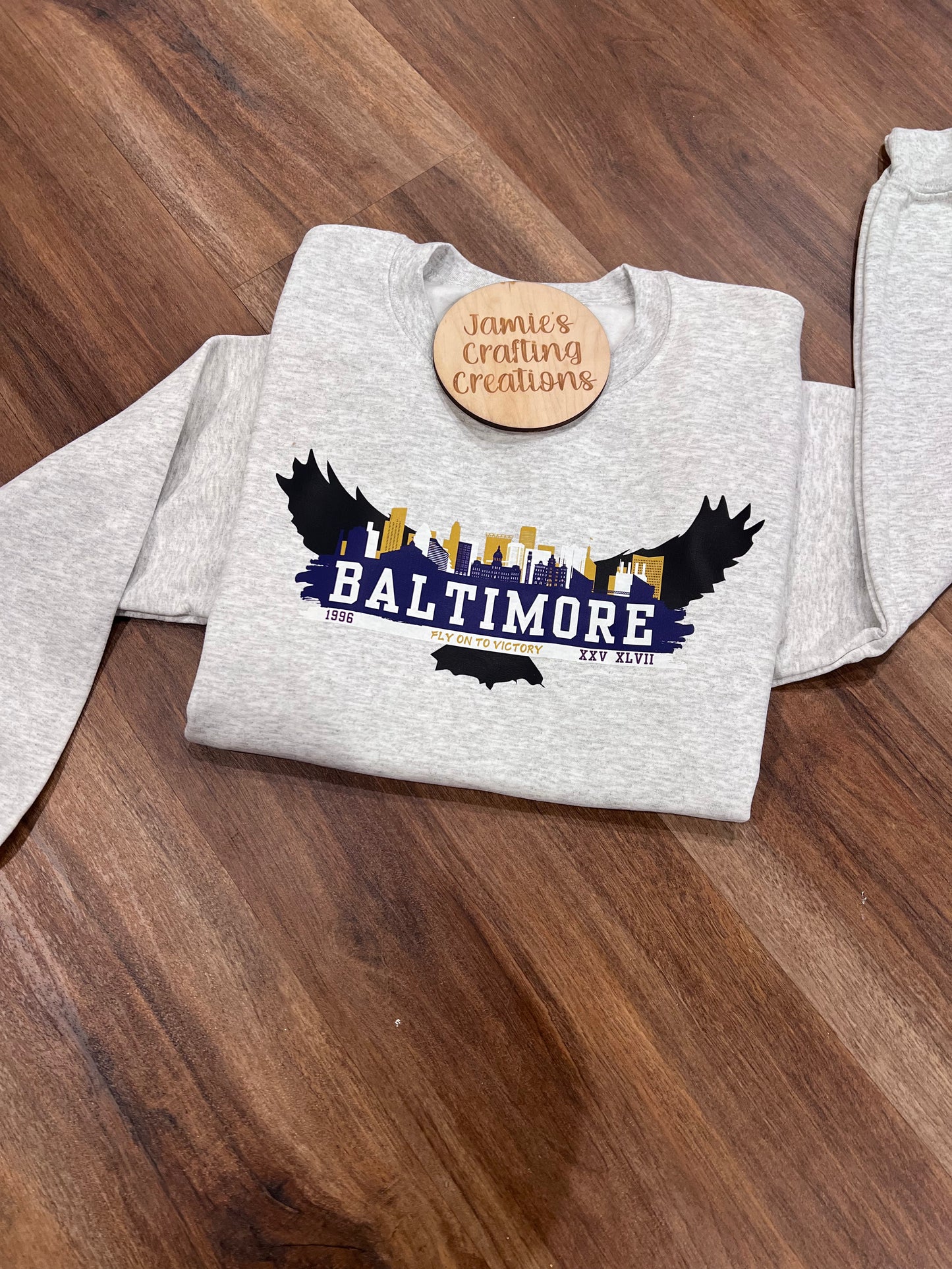 Fly onto VICTORY Baltimore crewneck