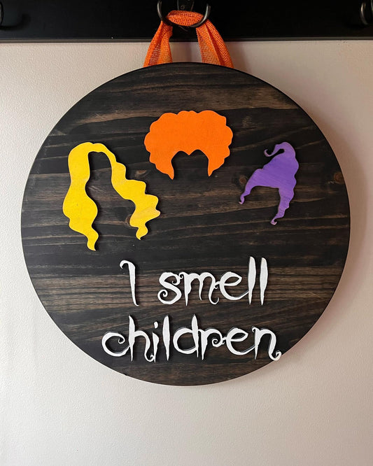 I smell children door sign